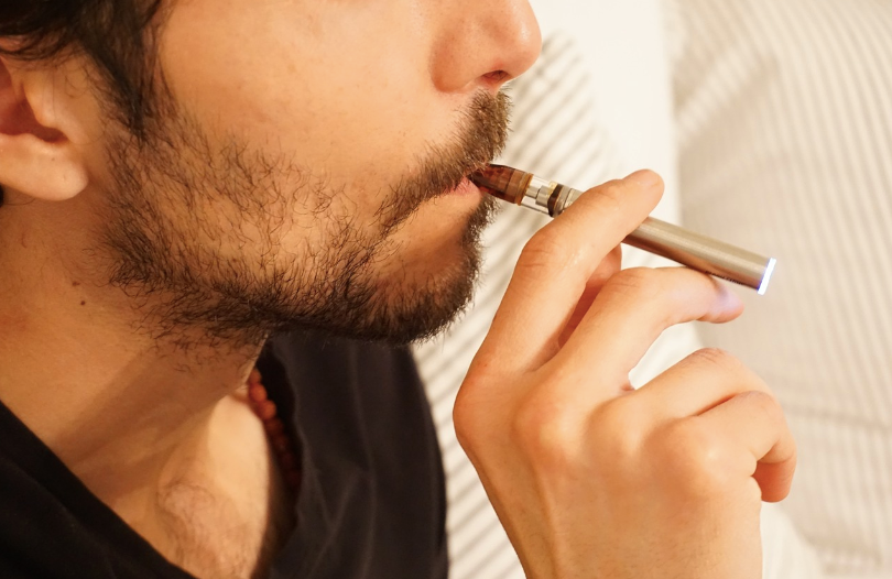 Breaking Down the Buzz: How HHC Vape Pens Are Taking Over HempireGardens Breaking Down the Buzz: How HHC Vape Pens Are Taking Over HempireGardens
